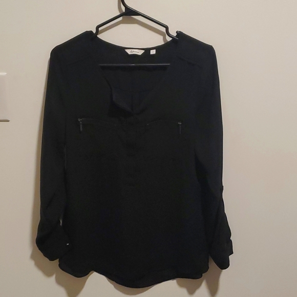 Small Black Reitmans Blouse - Picture 1 of 3